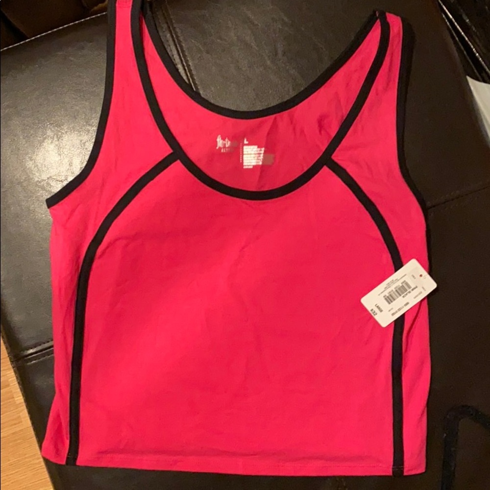 ♥️NWT Activewear crop top